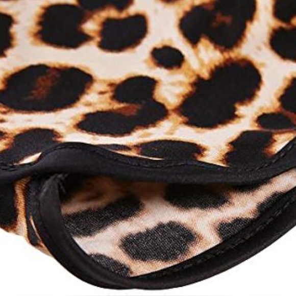 Leopard Print Drawstring Shorts With Pockets. - Picture 3 of 5